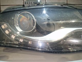 bontott AUDI A4 B8 Jobb Xenon Fényszóró