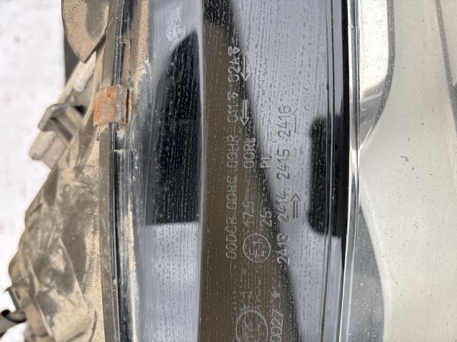 bontott AUDI A4 B8 Jobb Xenon Fényszóró