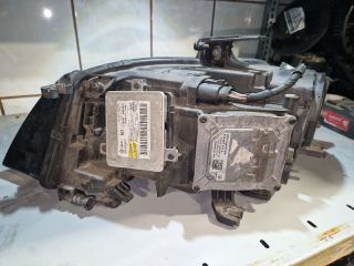 bontott AUDI A4 B8 Jobb Xenon Fényszóró