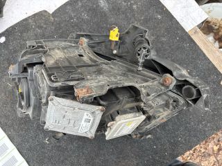 bontott AUDI A4 B8 Jobb Xenon Fényszóró