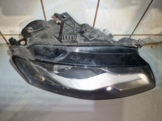 bontott AUDI A4 B8 Jobb Xenon Fényszóró