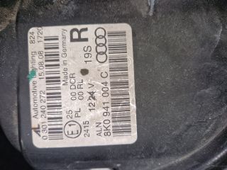 bontott AUDI A4 B8 Jobb Xenon Fényszóró