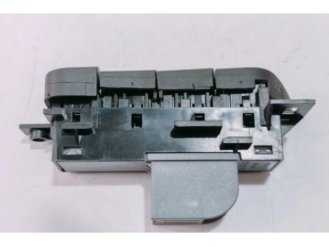 bontott AUDI A4 B8 Kapcsoló (Magában)