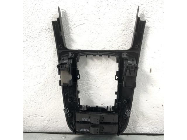 bontott AUDI A4 B8 Kardánbox