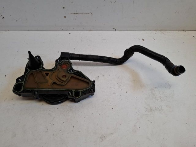 bontott AUDI A4 B8 Kartergáz Visszavezető Ház