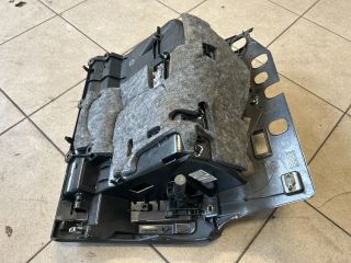 bontott AUDI A4 B8 Kesztyűtartó