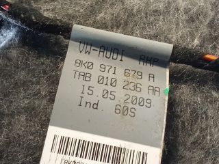 bontott AUDI A4 B8 Kesztyűtartó