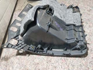 bontott AUDI A4 B8 Kesztyűtartó