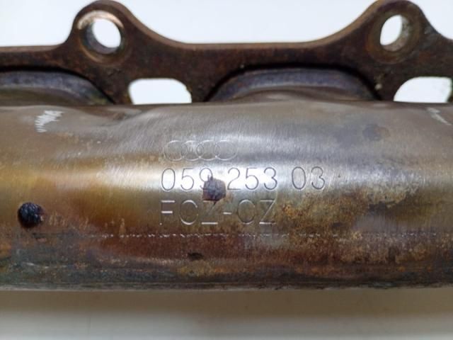 bontott AUDI A4 B8 Kipufogó Közösítő