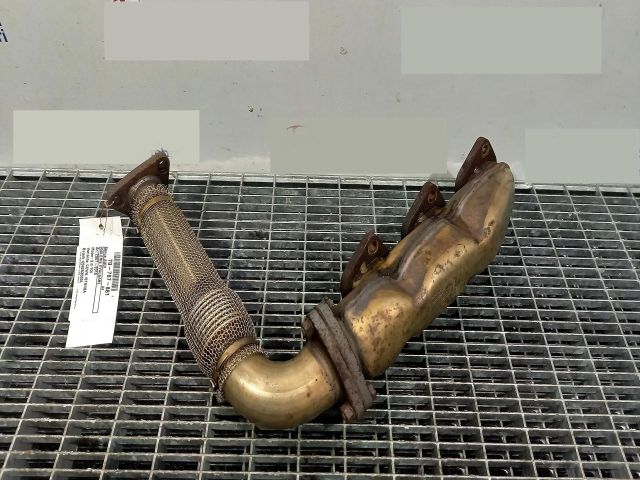 bontott AUDI A4 B8 Kipufogó Közösítő