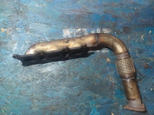 bontott AUDI A4 B8 Kipufogó Közösítő