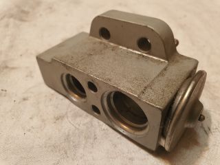 bontott AUDI A4 B8 Klíma Tágulási Szelep