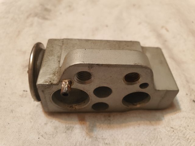 bontott AUDI A4 B8 Klíma Tágulási Szelep