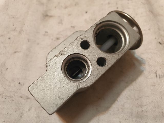 bontott AUDI A4 B8 Klíma Tágulási Szelep