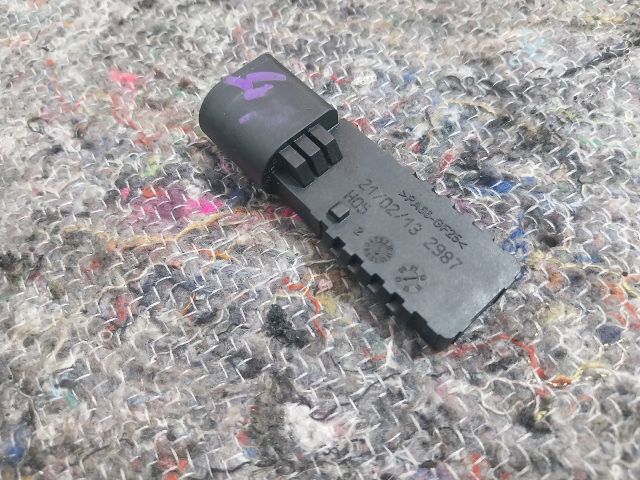 bontott AUDI A4 B8 Klíma Utastér Jeladó