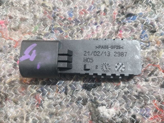 bontott AUDI A4 B8 Klíma Utastér Jeladó