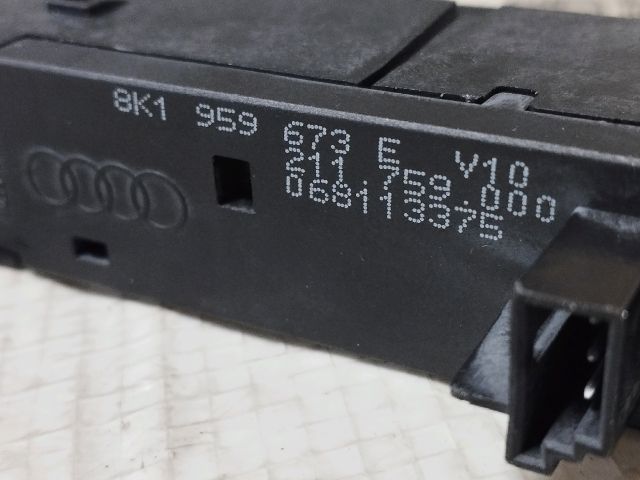 bontott AUDI A4 B8 Kombinált Kapcsoló