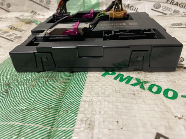 bontott AUDI A4 B8 Komfort Elektronika
