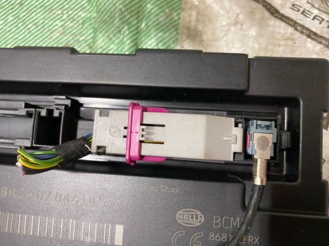 bontott AUDI A4 B8 Komfort Elektronika