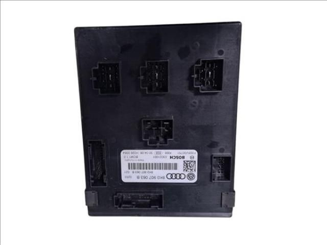 bontott AUDI A4 B8 Komfort Elektronika