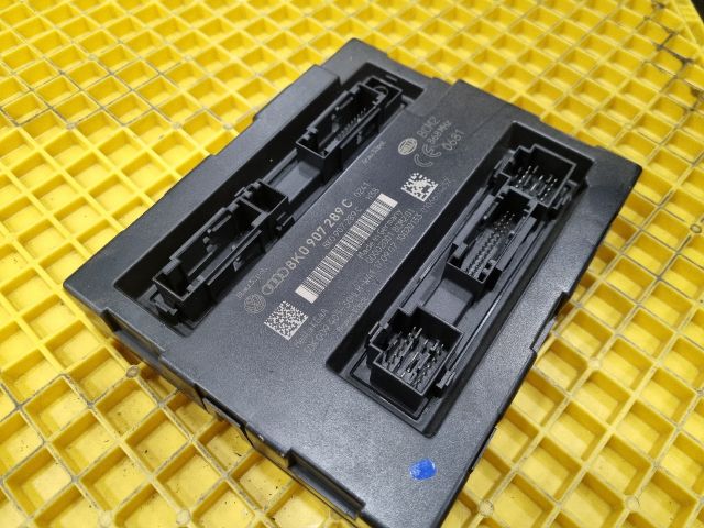 bontott AUDI A4 B8 Komfort Elektronika