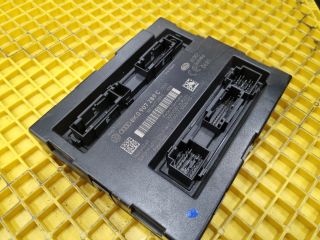 bontott AUDI A4 B8 Komfort Elektronika