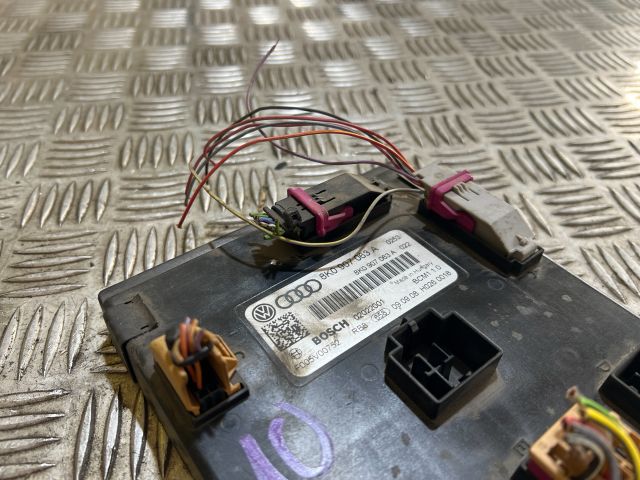 bontott AUDI A4 B8 Komfort Elektronika