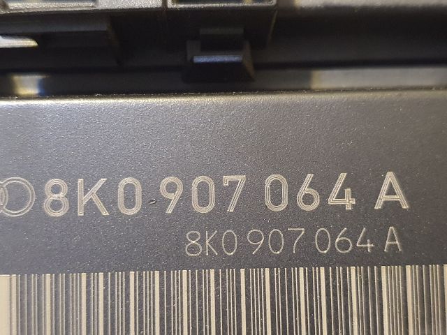 bontott AUDI A4 B8 Komfort Elektronika