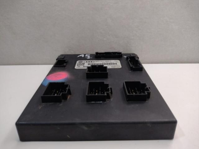 bontott AUDI A4 B8 Komfort Elektronika