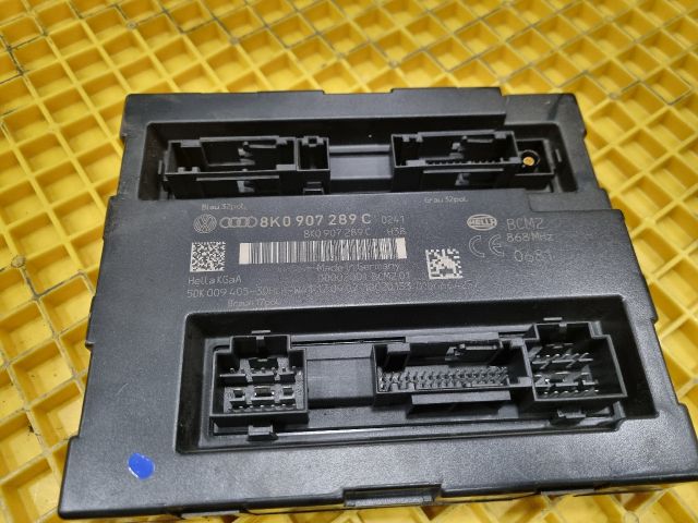 bontott AUDI A4 B8 Komfort Elektronika