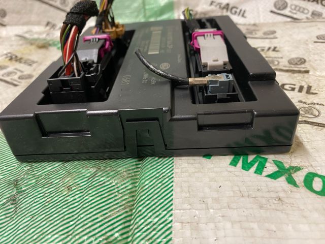 bontott AUDI A4 B8 Komfort Elektronika