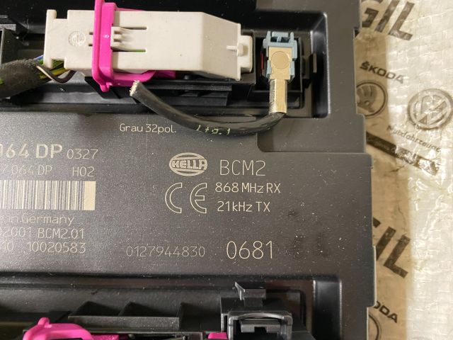 bontott AUDI A4 B8 Komfort Elektronika