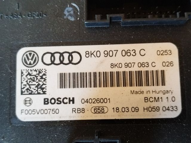 bontott AUDI A4 B8 Komfort Elektronika