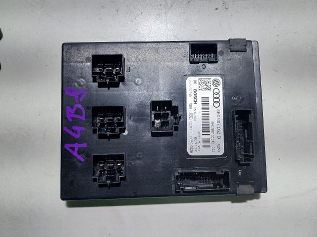 bontott AUDI A4 B8 Komfort Elektronika
