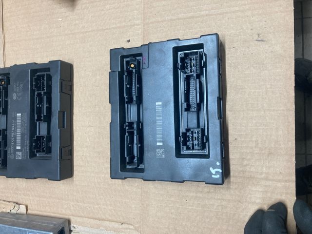 bontott AUDI A4 B8 Komfort Elektronika