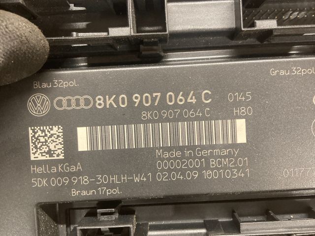 bontott AUDI A4 B8 Komfort Elektronika