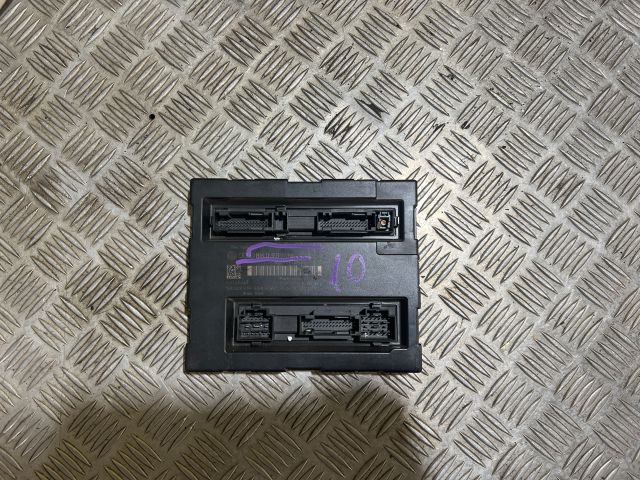 bontott AUDI A4 B8 Komfort Elektronika
