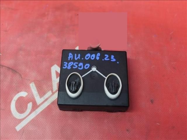 bontott AUDI A4 B8 Komfort Elektronika