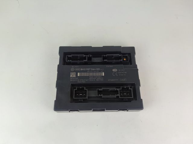 bontott AUDI A4 B8 Komfort Elektronika