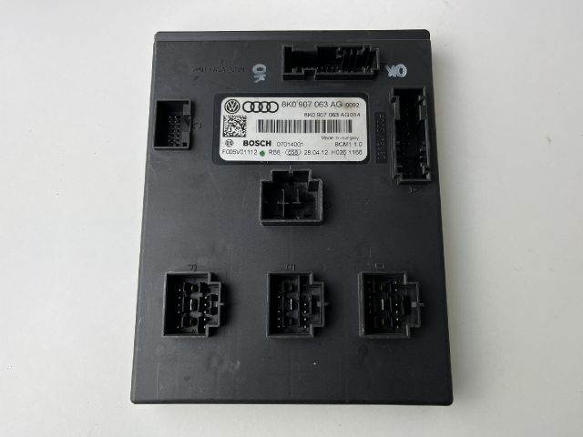 bontott AUDI A4 B8 Komfort Elektronika