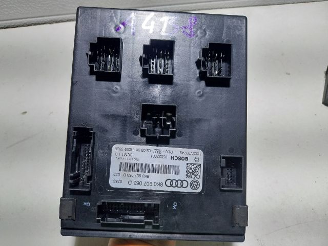 bontott AUDI A4 B8 Komfort Elektronika