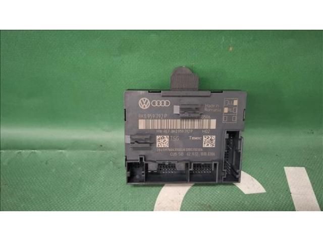 bontott AUDI A4 B8 Komfort Elektronika