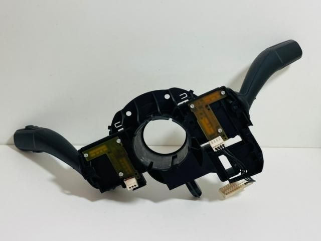 bontott AUDI A4 B8 Komplett Kormánykapcsoló (Bajuszkapcsoló)