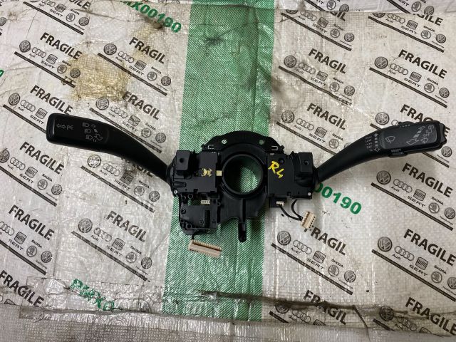 bontott AUDI A4 B8 Komplett Kormánykapcsoló (Bajuszkapcsoló)