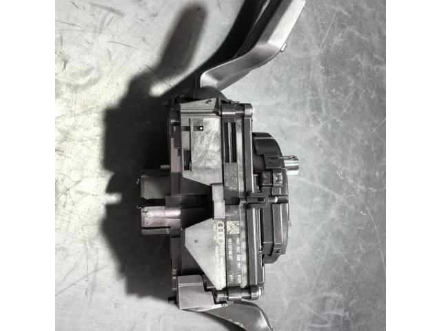 bontott AUDI A4 B8 Komplett Kormánykapcsoló (Bajuszkapcsoló)