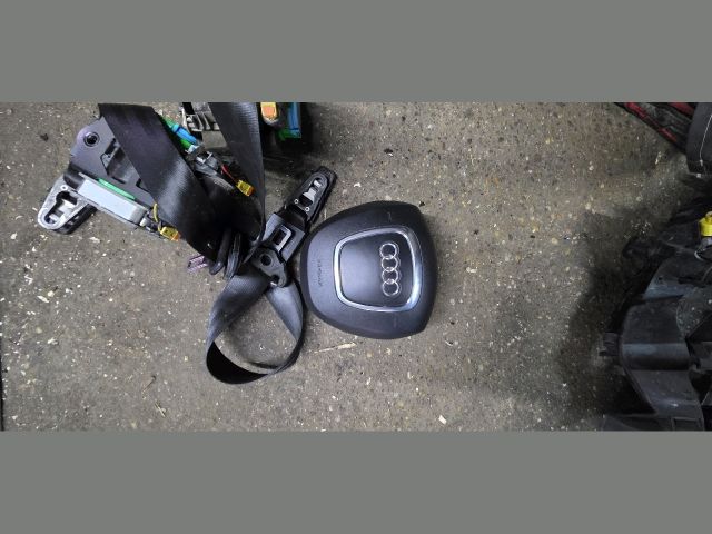 bontott AUDI A4 B8 Komplett Légzsák Szett
