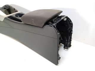 bontott AUDI A4 B8 Könyöklő