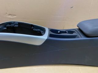 bontott AUDI A4 B8 Könyöklő