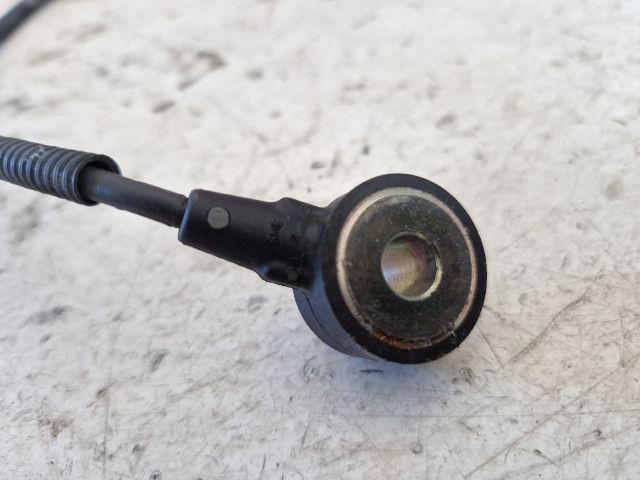 bontott AUDI A4 B8 Kopogás Jeladó