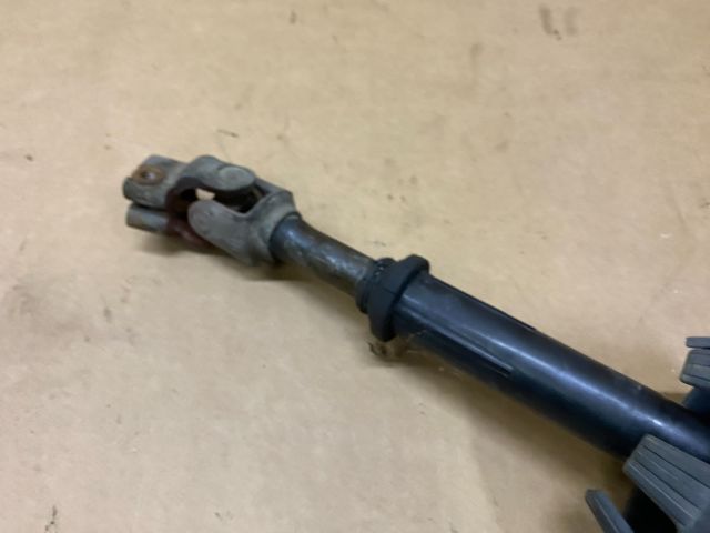 bontott AUDI A4 B8 Kormánykardán